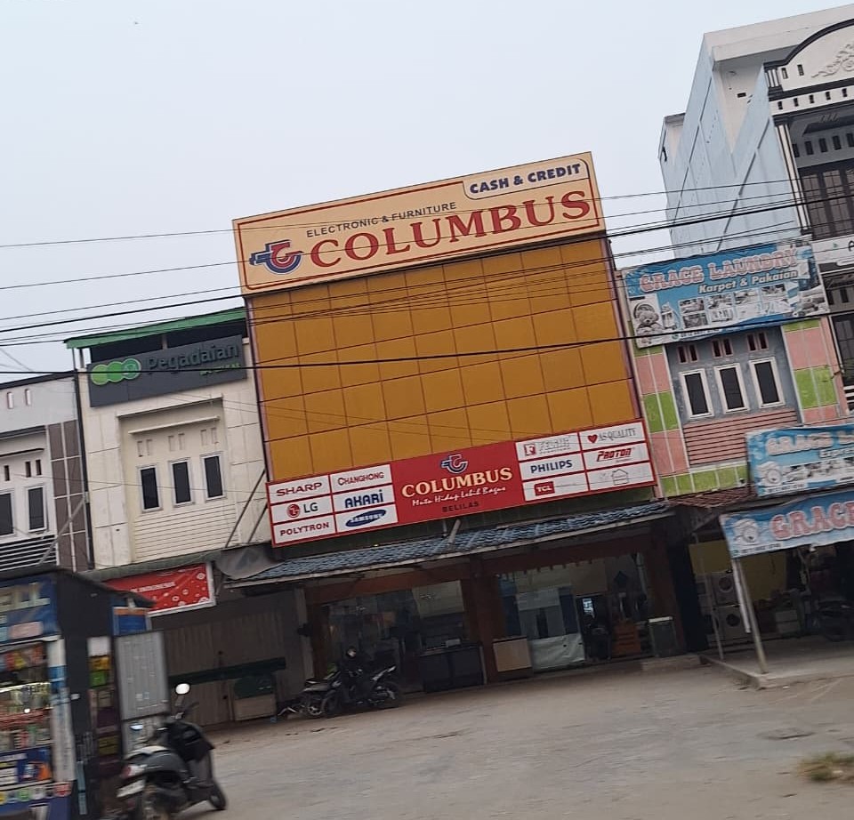 Columbus Electronic & Furniture
